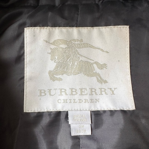 Burberry Baby Snowsuit  - 3 months - Picture 7 of 11